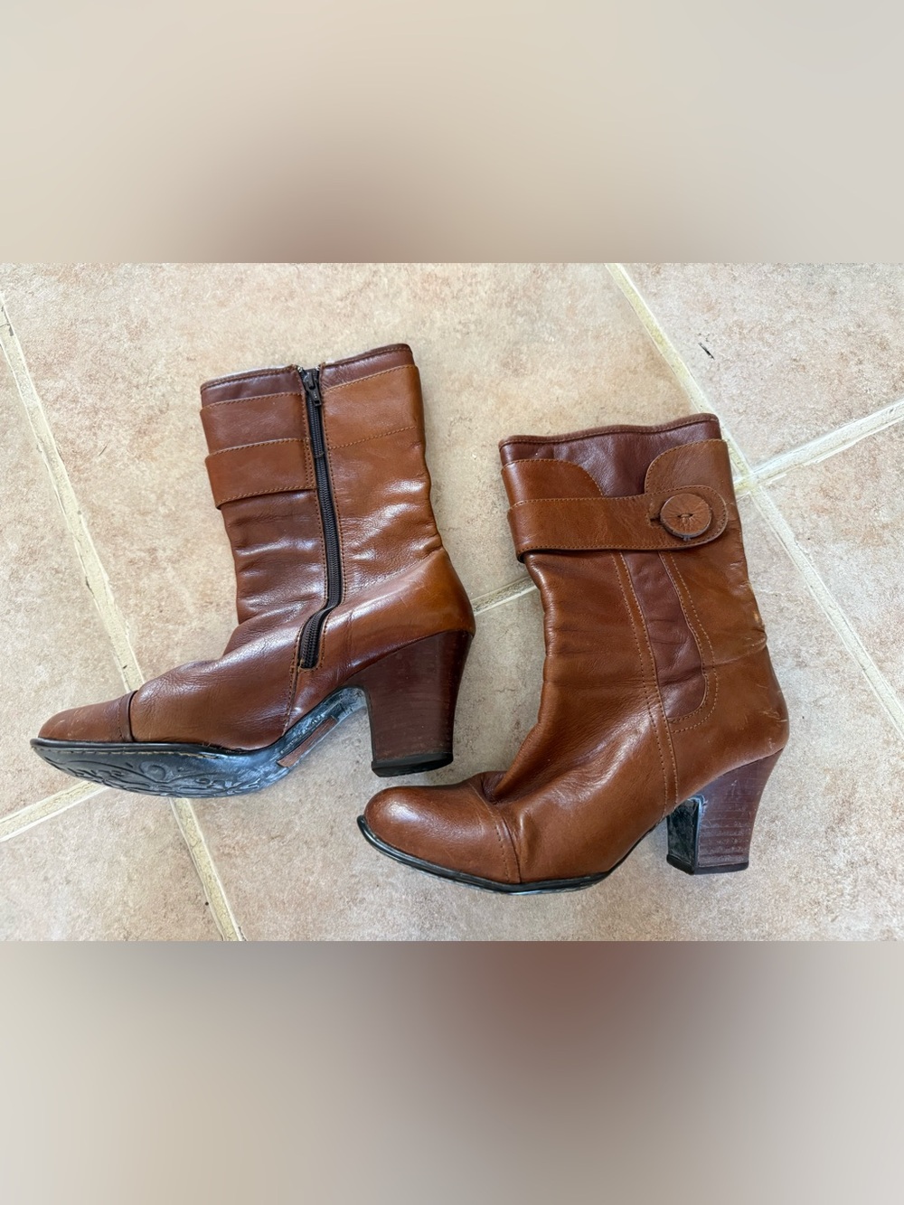 Women's Brown Leather Heeled Boots Born brand brown 8 1/2